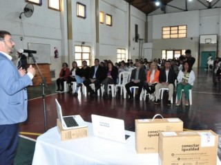 Continuaron las entregas de netbooks de Conectar Igualdad en General Pico