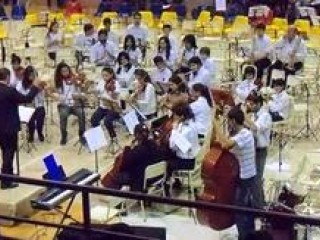 Presentación de la orquesta infanto juvenil de Gral. Acha