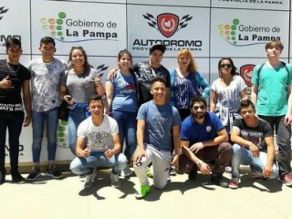 Alumnos del colegio secundario de Puelén visitaron Santa Rosa 